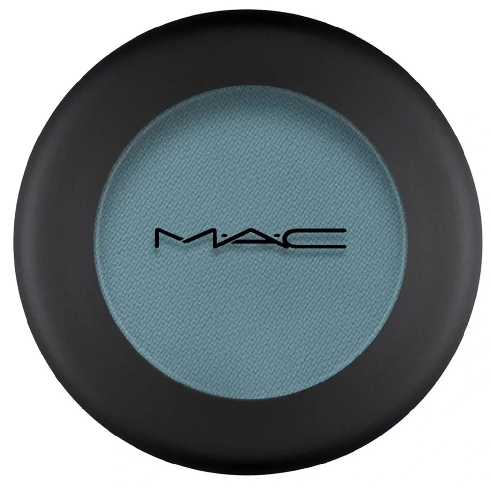MAC Power Kiss Soft Matte Eyeshadow, (Good Jeans) (NWT)